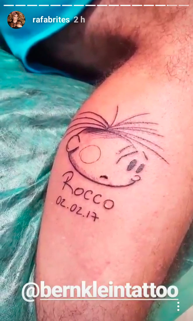 Felipe Andreoli homenageia o filho com tatuagem. Confira!