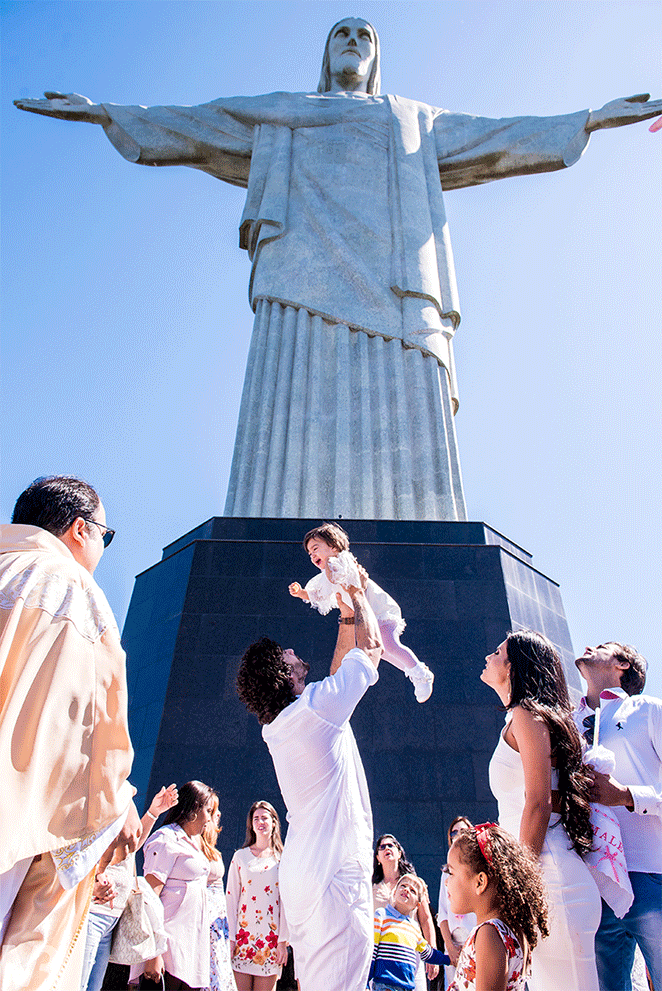 Jesus Luz batiza a herdeira