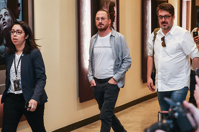 Darren Aronofsky promove filme em São Paulo