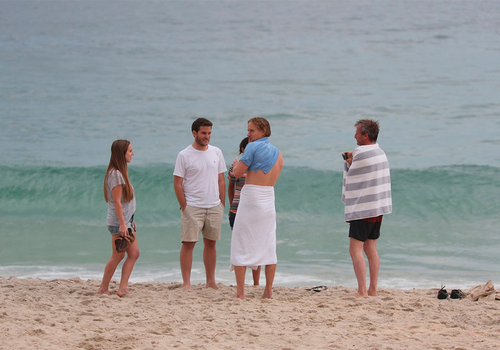 Owen Wilson na praia de Ipanema