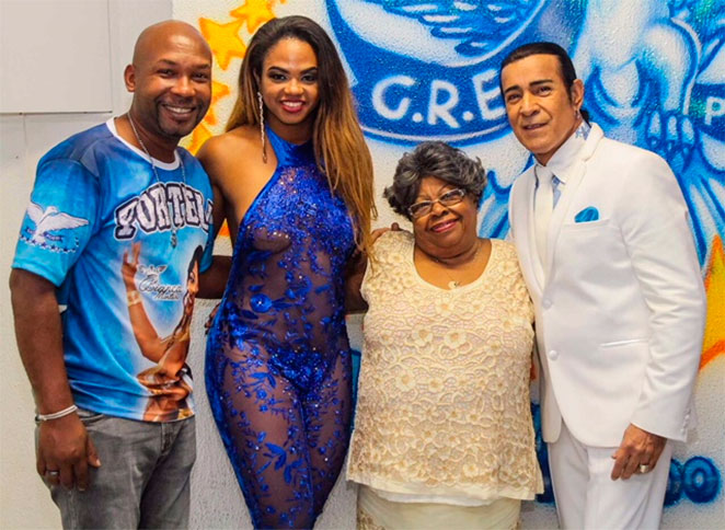Rainha da Portela comemora aniversário com famosos