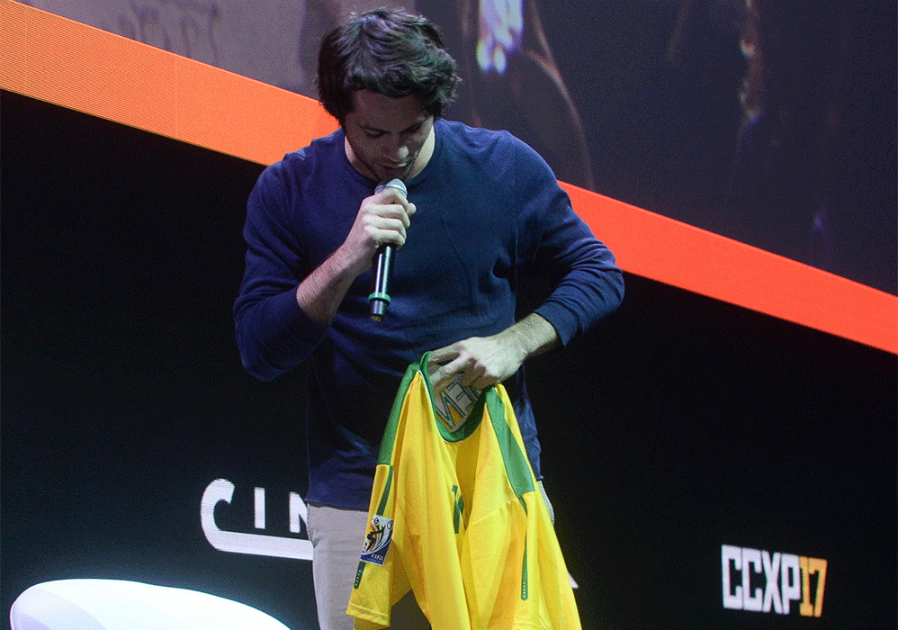 Dylan OBrien esteve presente na CCXP17