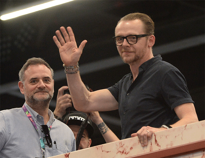 Alicia Vikander e Simon Pegg causam tumulto na CCXP