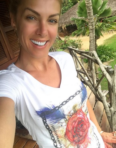 Ana Hickmann