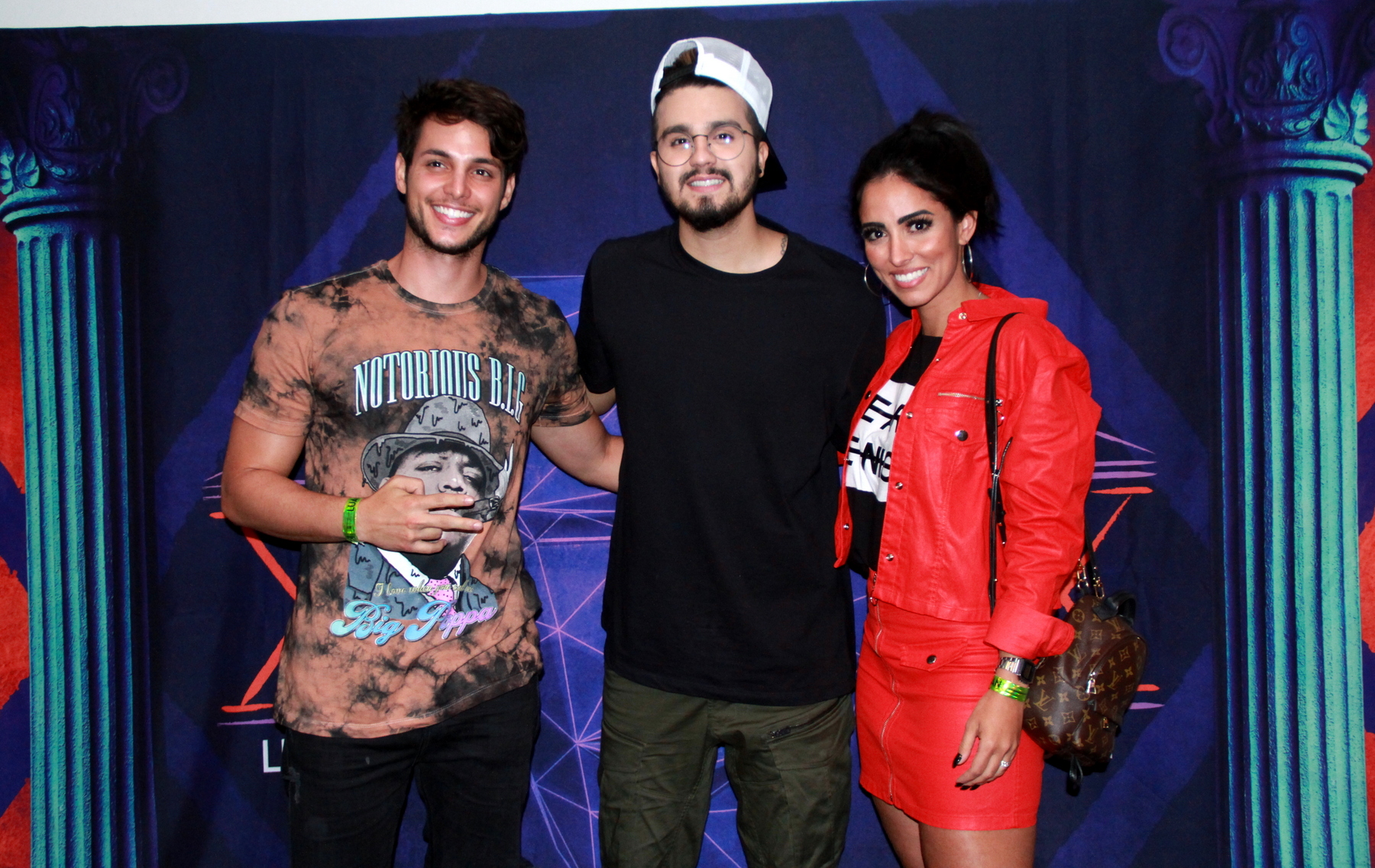 Luan Santana recebe famosos em super show no Rio de Janeiro