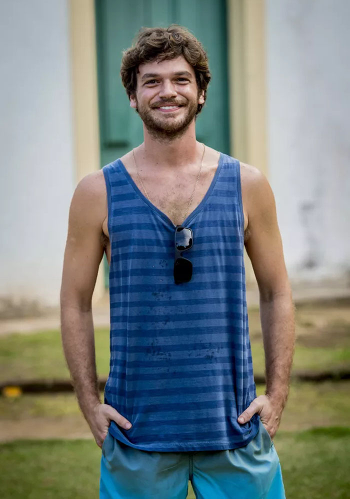 Beto Falcão (Emílio Dantas)