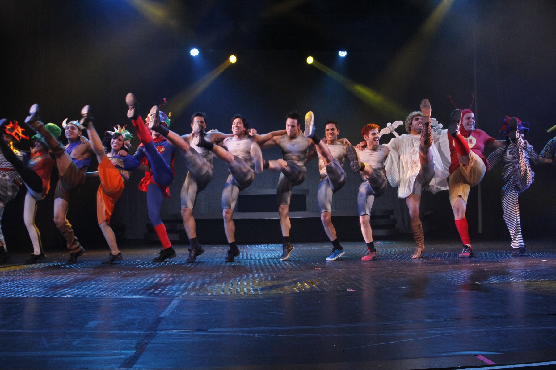 Mamonas - O Musical está em cartaz no Teatro Riachuelo, do Rio de Janeiro