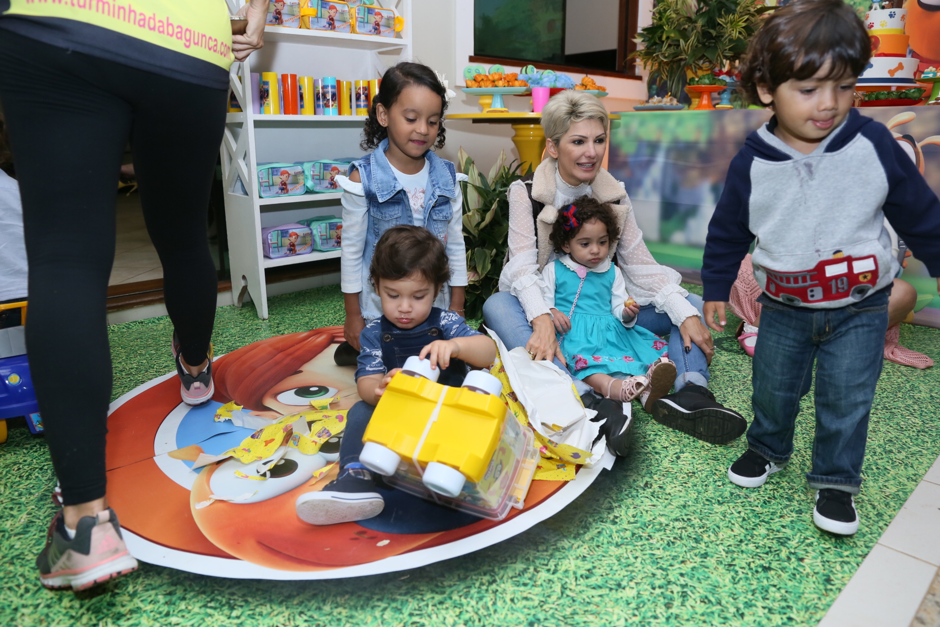 Antonia Fontenelle celebra segundo aniversário de Salvatore