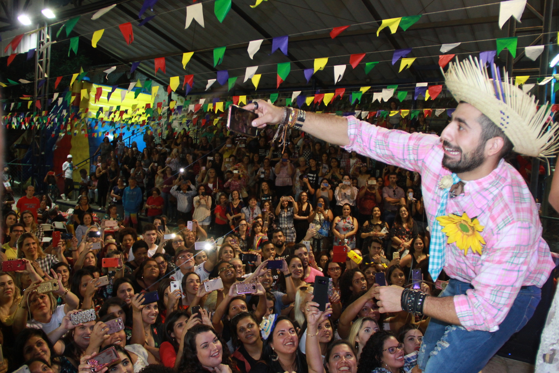 Kaysar no Arraiá da CACCST