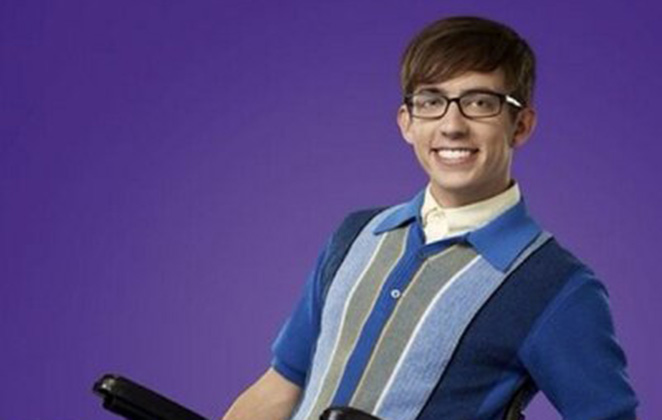 Kevin McHale como Artie Abrams em Glee