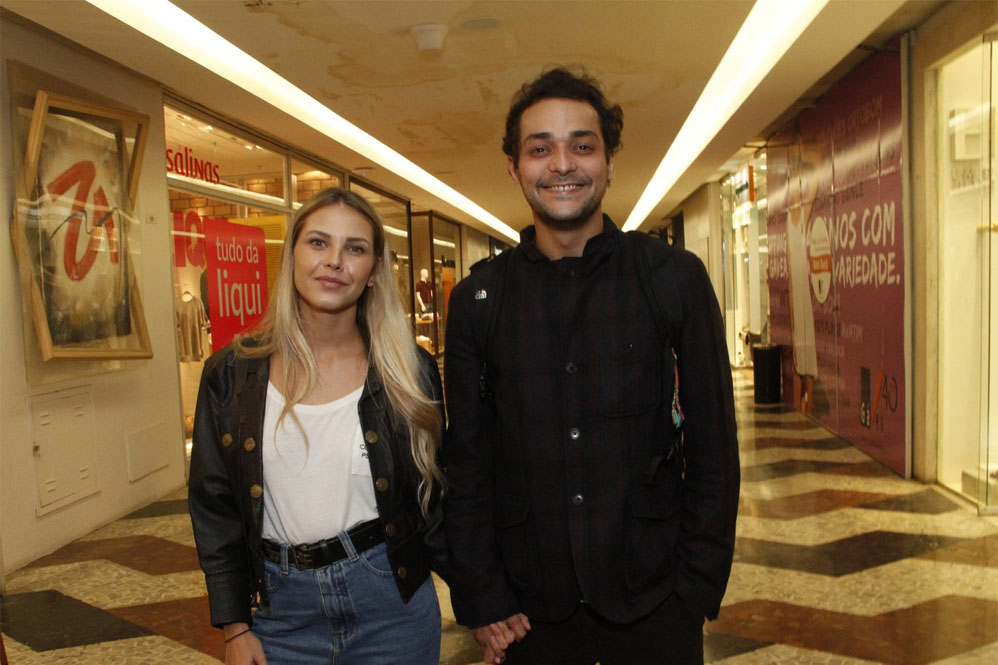 Eduardo Sterblitch e sua esposa, Louise DTuani