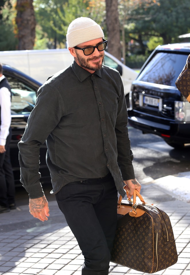 David Beckham mostra todo o seu estilo em viagem a Paris