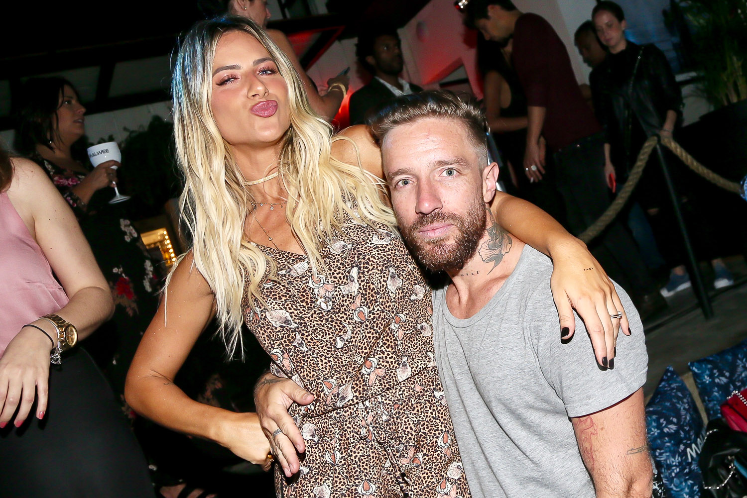 Giovanna Ewbank comparece a evento de moda em São Paulo