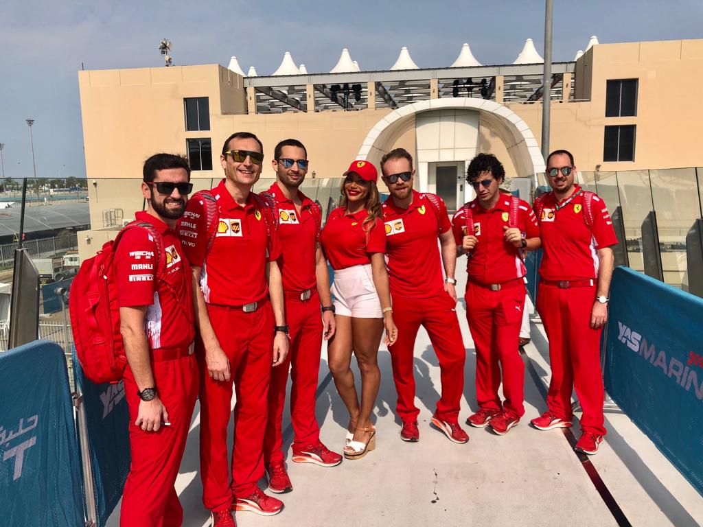 A modelo representou a marca Ferrari, em Abu Dhabi