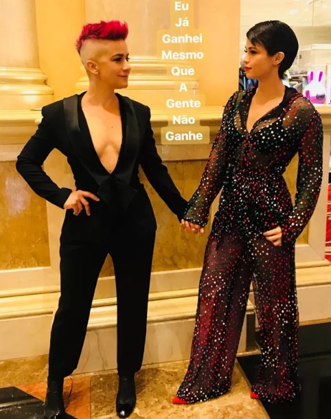 Nanda Costa e Lan Lanh estão em Las Vegas, curtindo a premiação Grammy Latino