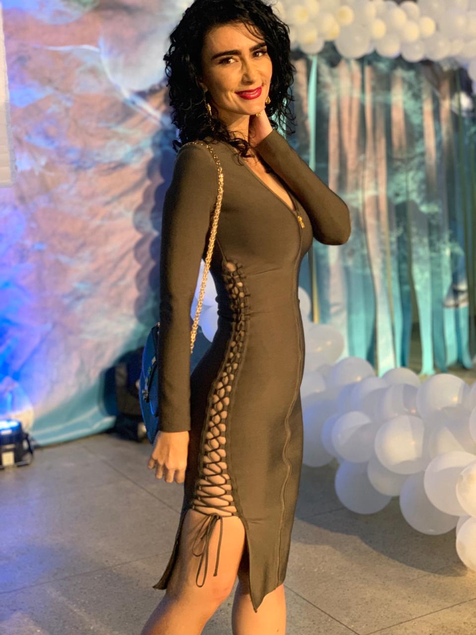 Cristiane Machado participa de júri do Miss Mirim Teresópolis 2019