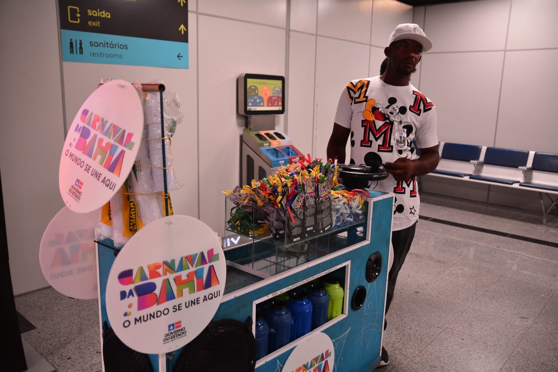 Aeroporto de Salvador em clima de Carnaval