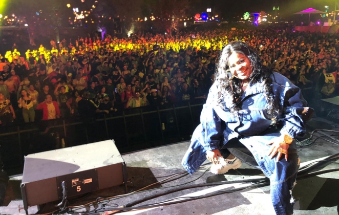 Jojo Toddynho leva público a loucura em show no México