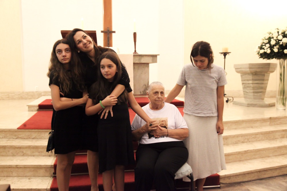 Missa de 7º dia de Boechat reúne amigos e familiares