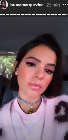 Bruna Marquezine usa maquiagem inspirada em Ariana Grande