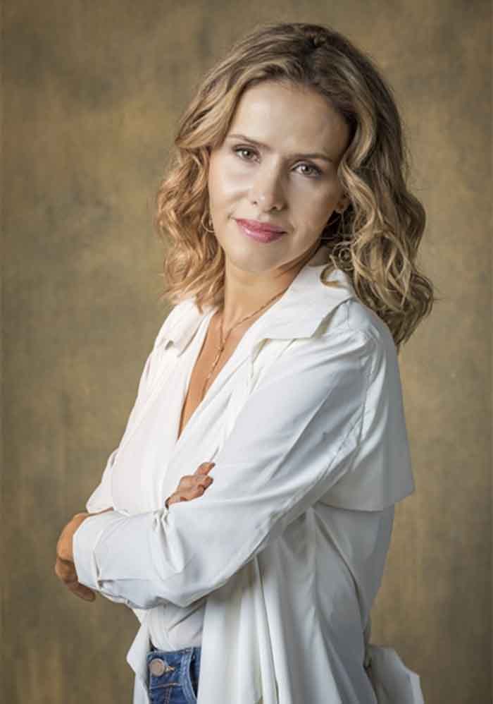 Teresa (Leona Cavalli)