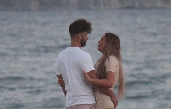 Charlotte Crosby e Joshua Ritchie