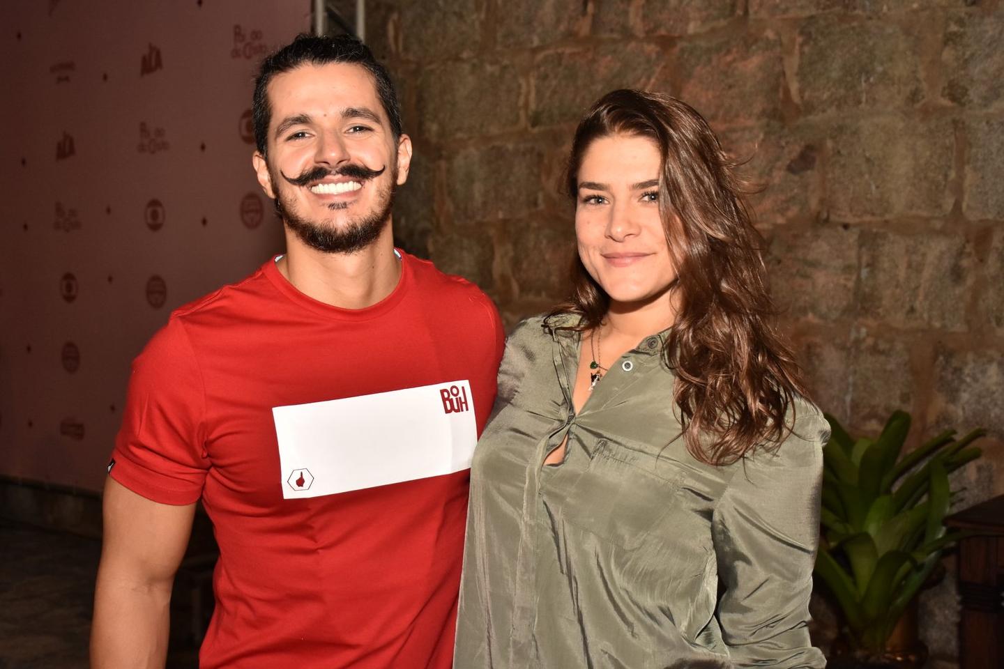 Bruno Lopes e Priscila Fantin após o espetáculo