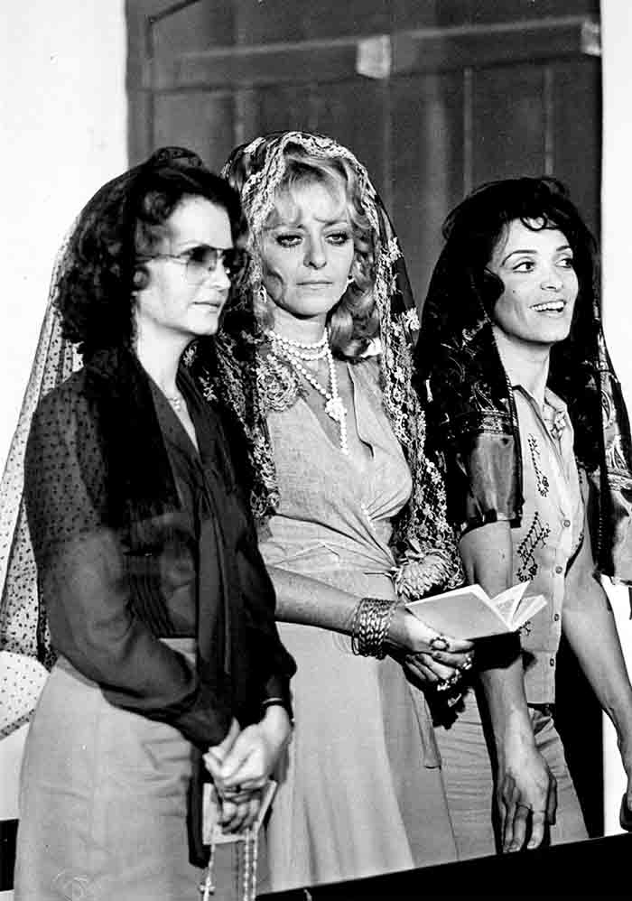 Com Rosamarinha Murtinho e Leina Krespi em Roque Santeiro (1985)