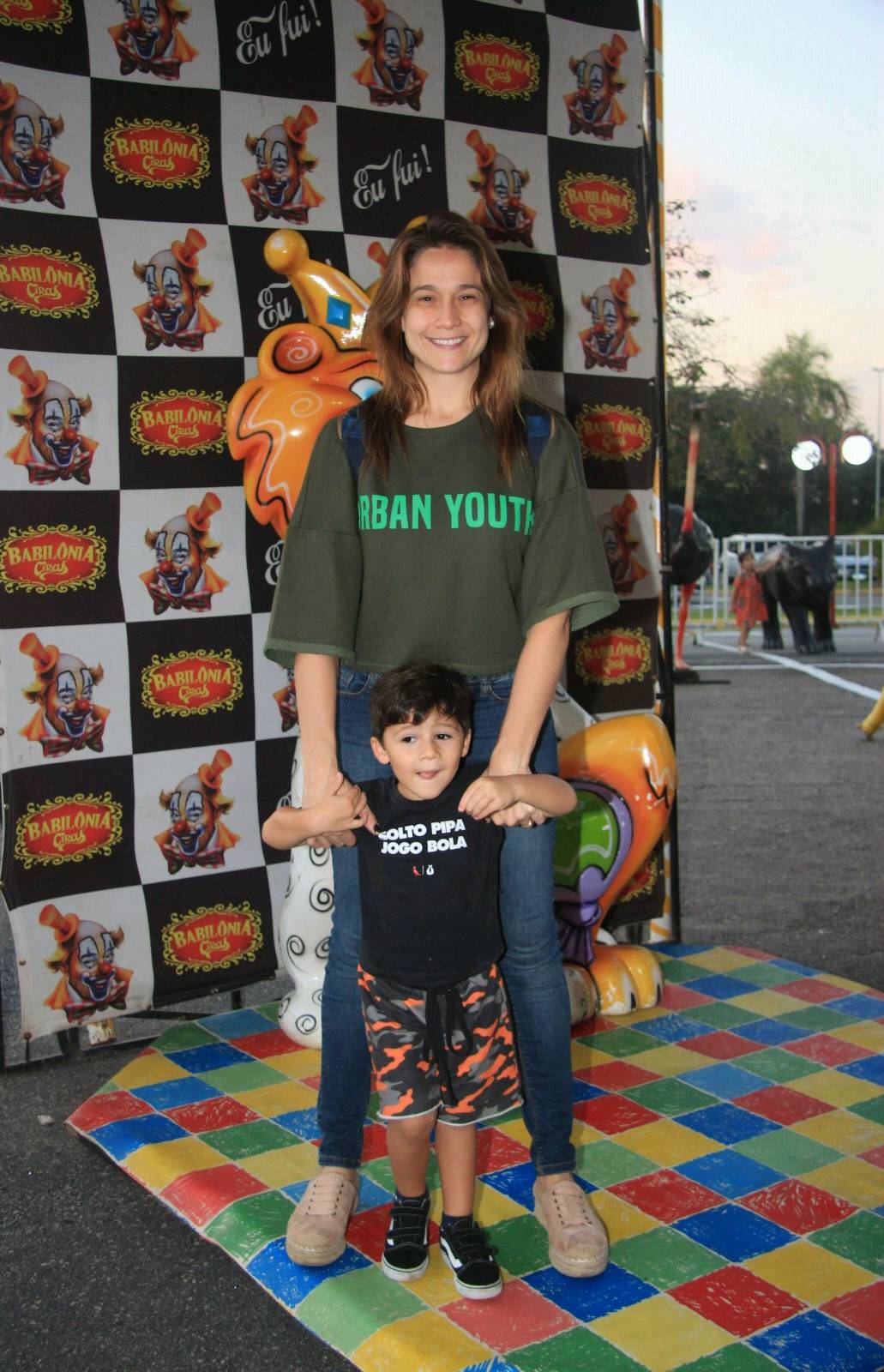 Fernanda Gentil com o filho, Gabriel