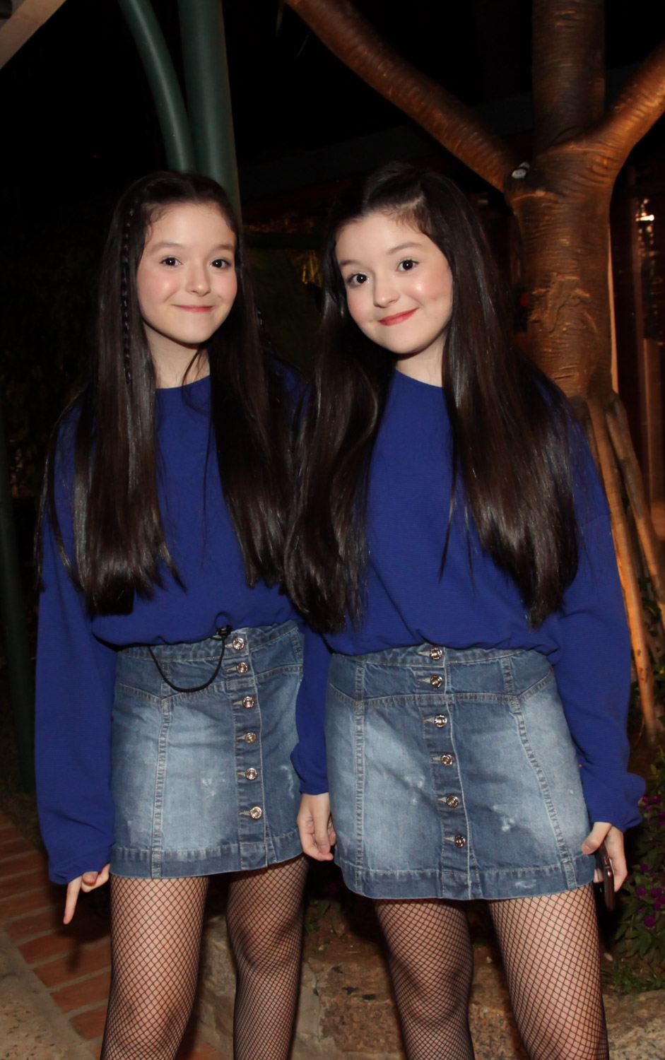 As gêmeas Mariany e Camily Vitória