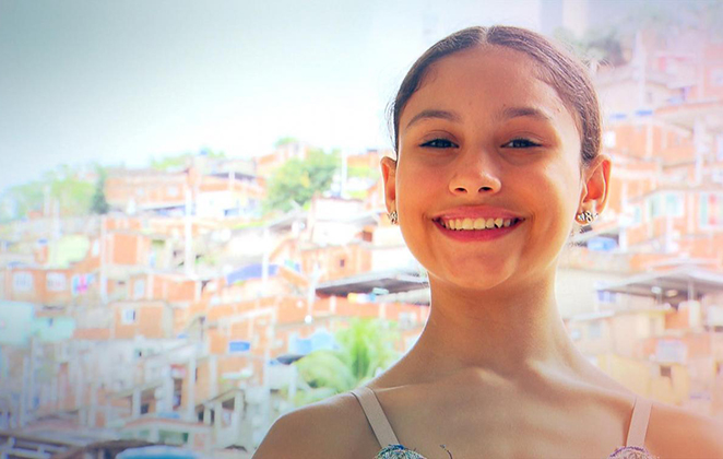 Yasmin Medeiro de Oliveira, de 13 anos, que sonha em se tornar uma bailarina profissional