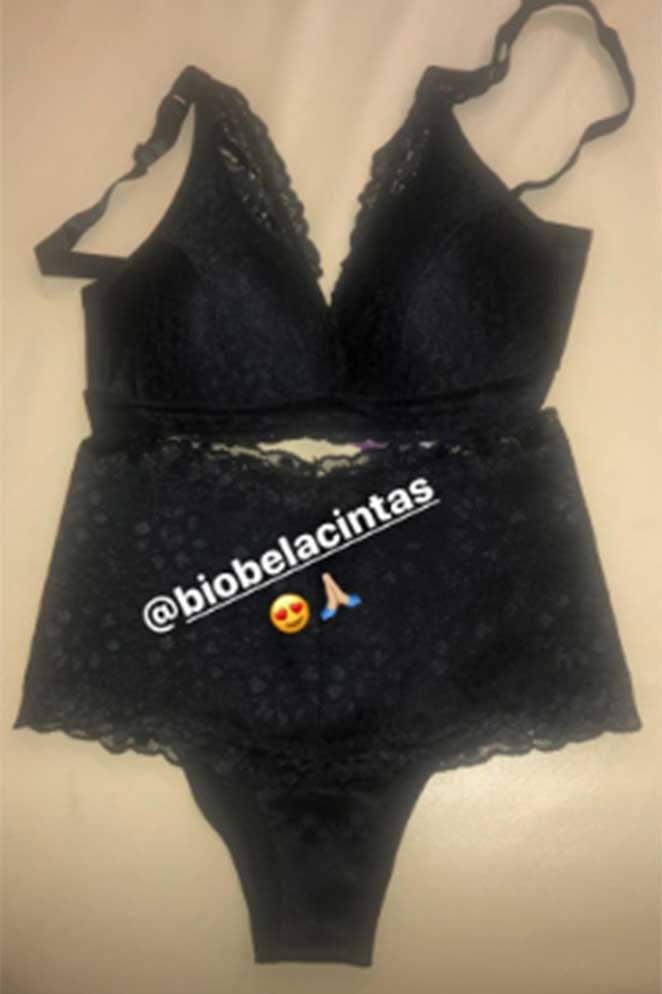 Michelle Bolsonaro mostra lingerie na web