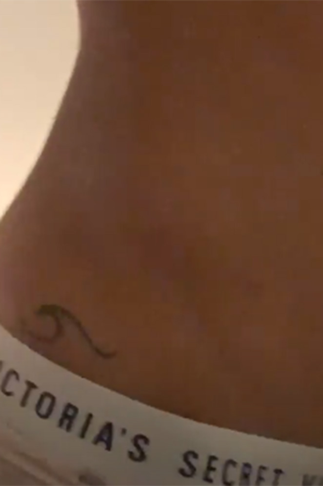 Ludmilla chama atenção de fãs ao mostrar tatuagem da namorada