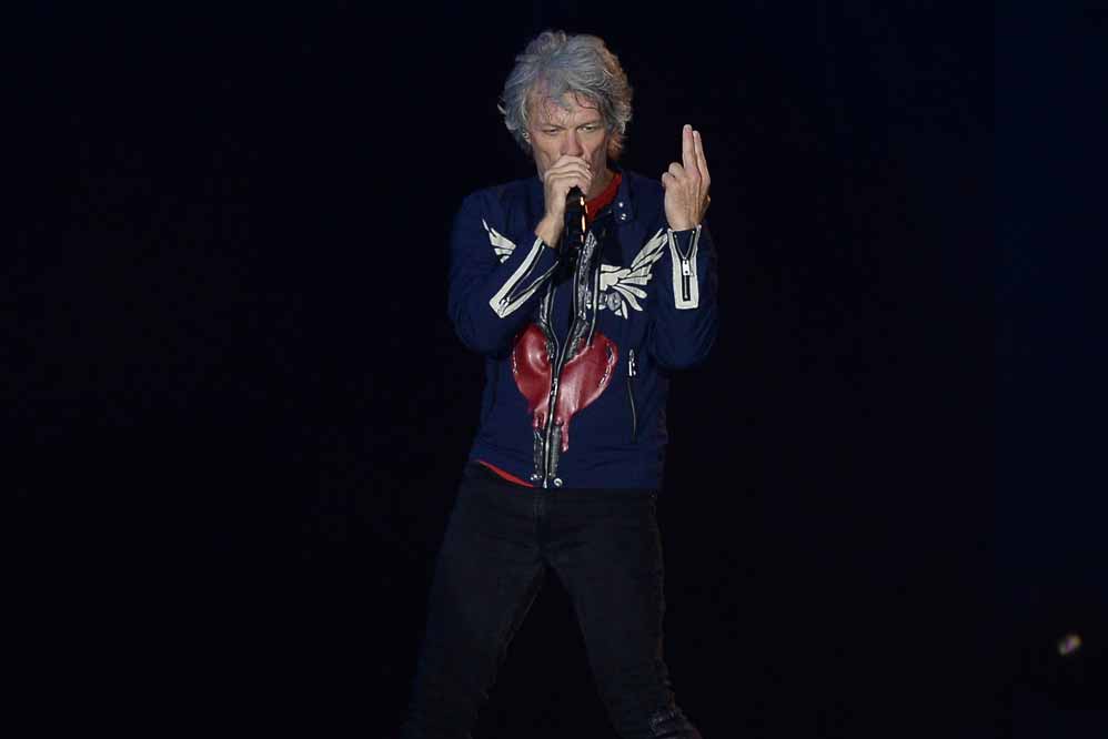 Bon Jovi sobe ao palco do Rock in Rio