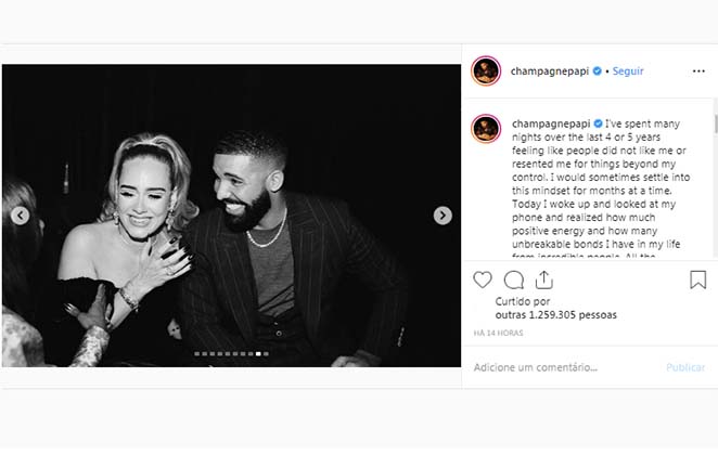 Adele curte festa de aniversário de Drake