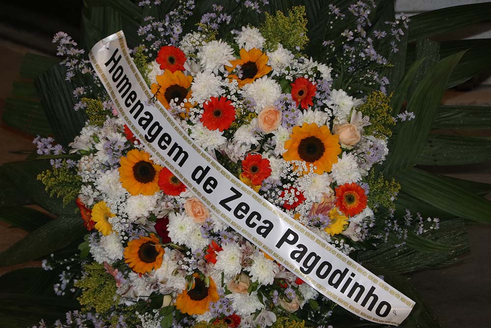 A família de Jorge Fernando também contou com o grande carinho de Zeca Pagodinho.