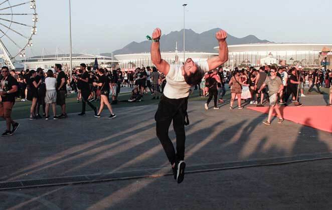 Diego Hypólito esbanja elasticidade no Rock in Rio