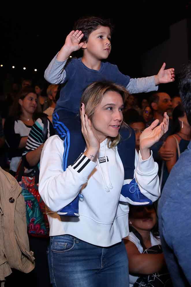 Fernanda Gentil e o filho, Gabriel