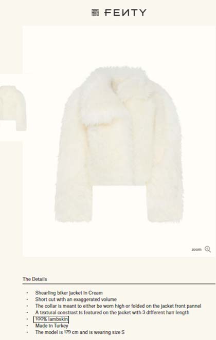 O casaco todo branco vale US$ 2,440 (por volta de R$ 10 mil)