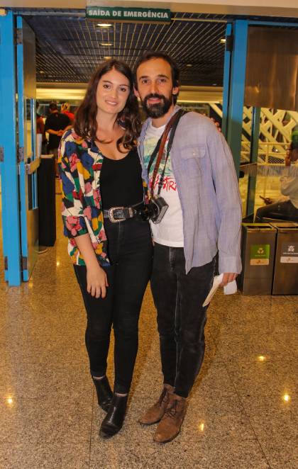 Júlio Andrade e a esposa, Elen Cunha