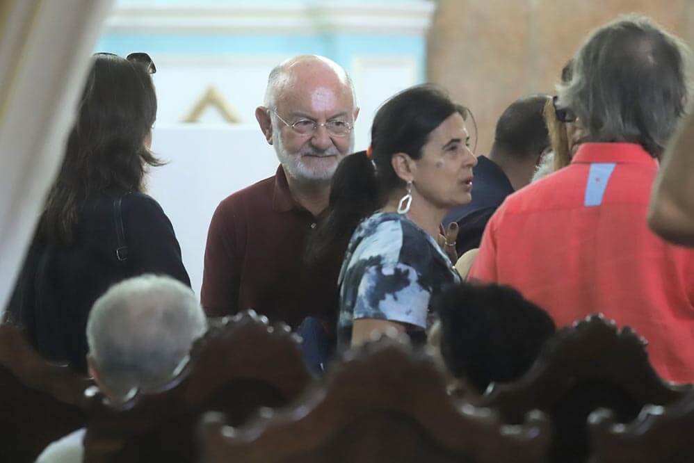 Silvio de Abreu também esteve na Igreja de São Jorge, no centro do Rio de Janeiro, na ocasião