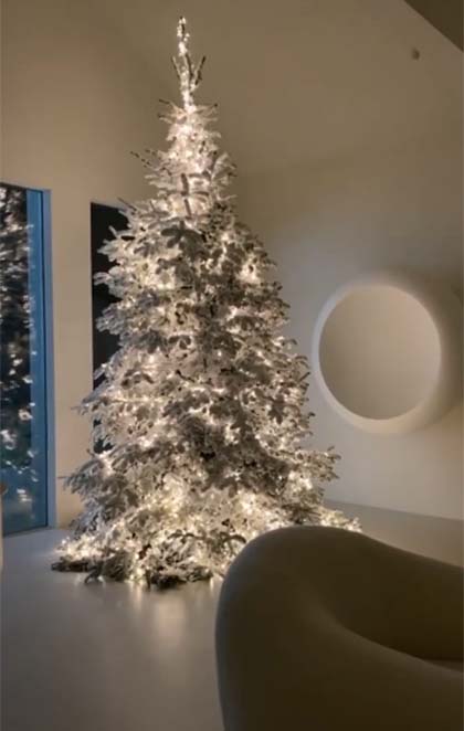 A árvore de Natal de Kim Kardashian