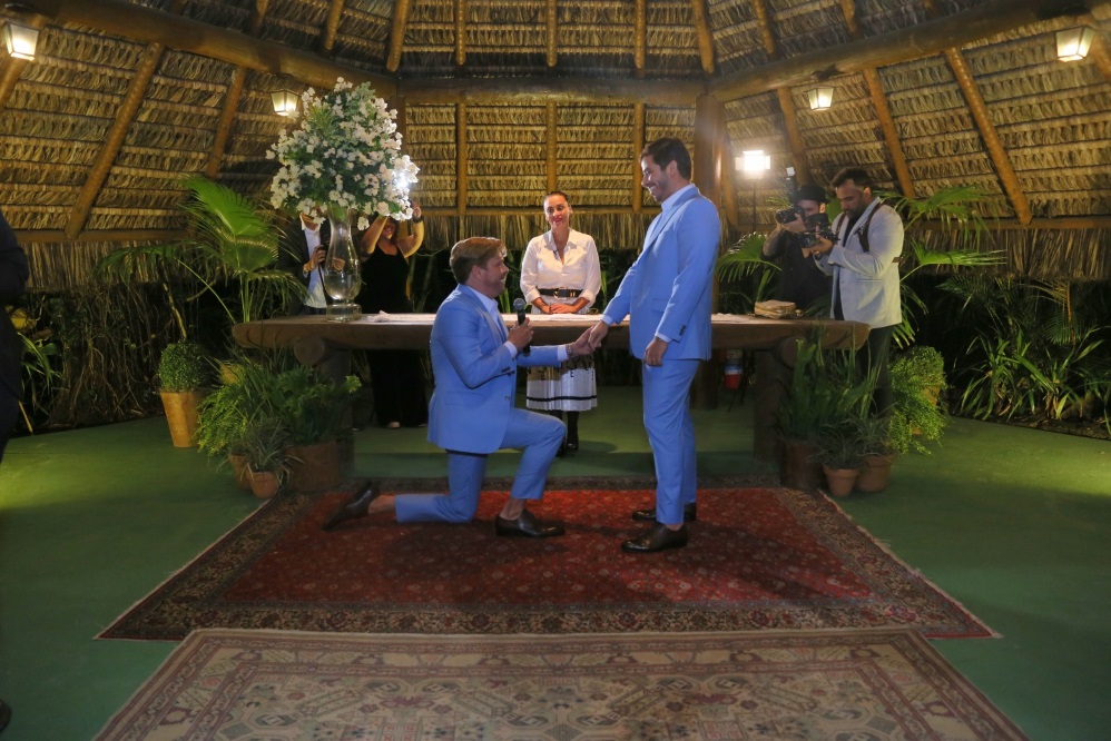 Bruno Chateaubriand e Diogo Bocca renovam votos de casamento