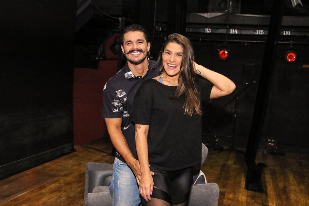 Priscila Fantin e Bruno Lopes estrelam comédia romântica