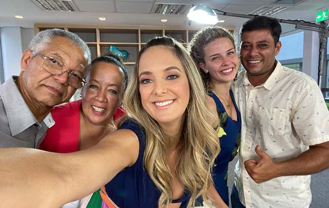 Gilino com a esposa Marli, Ticiane Pinheiro, Debby Lagranha e seu marido, Leandro