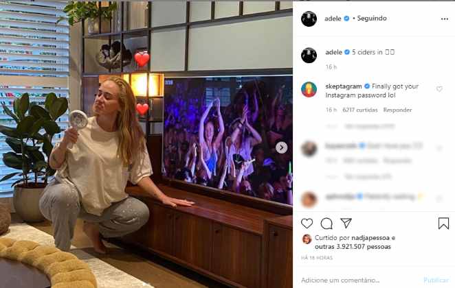 Adele mostrou momentos de diversão no Instagram