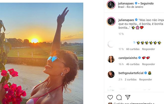 Juliana Paes posa mesclando careta com por do sol