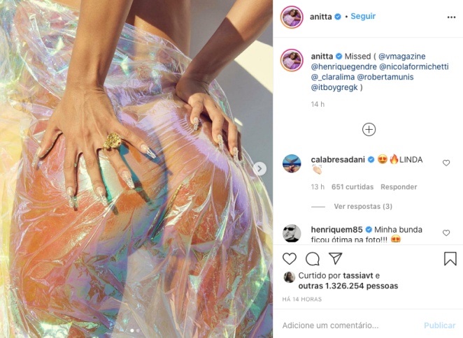 Anitta mostra bumbum em nova publicação