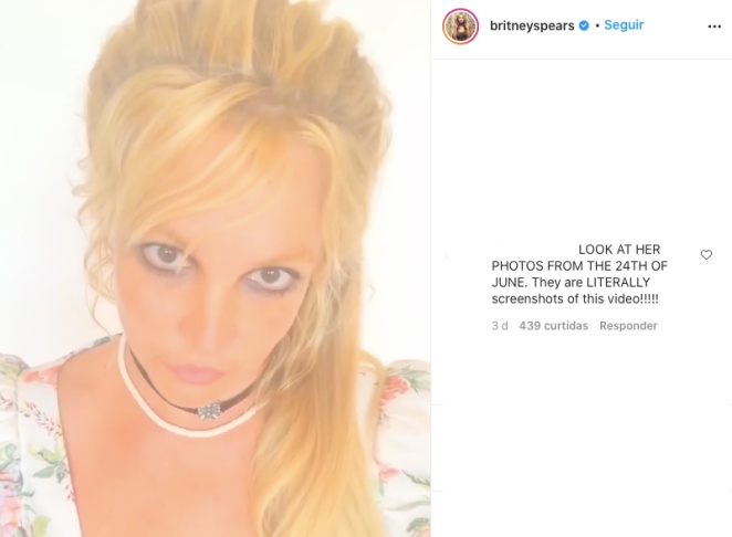 Fãs notam que as roupas e poses de Britney Spears se repetem, sugerindo que todas as suas fotos foram tiradas na mesma ocasião