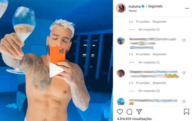Maluma posa em frente ao espelho e sensualiza apenas de toalha no Instagram